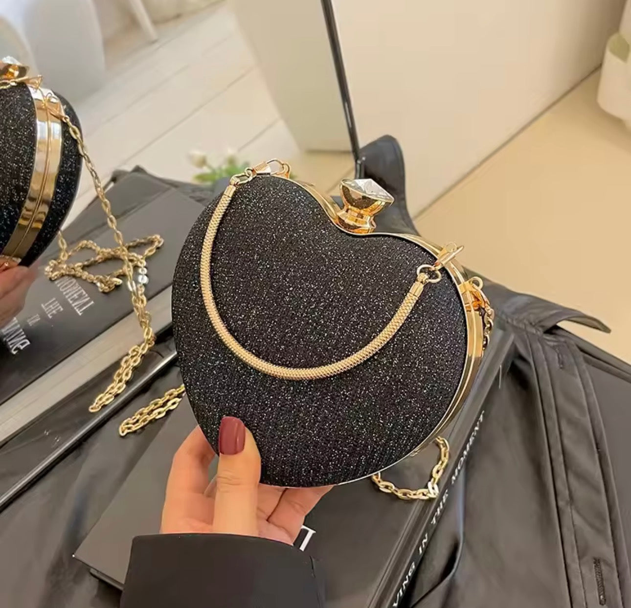 Pochette de soirée pour femmes, sac à main brillant en forme de cœur, pochettes en métal