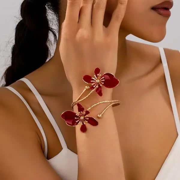 🌸 Bracelet de Bras Fleur Élégance Dorée